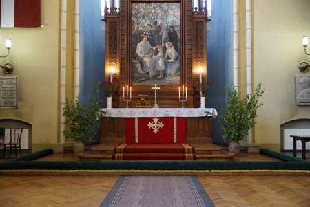 Dievnams Vasarsvētku rotā