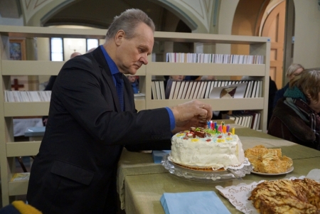 Sveicam mācītāju dzimšanas dienā