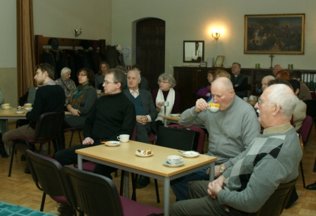 Sadraudzība pēc dievkalpojuma