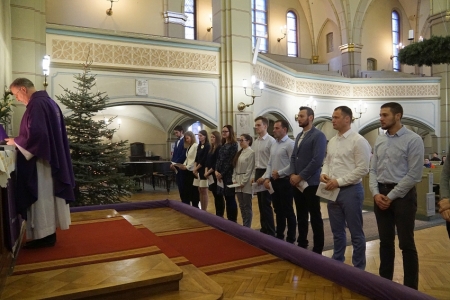 Iesvētības 3. Adventē