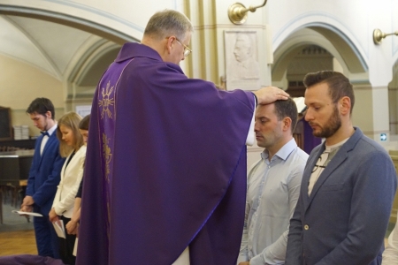 Iesvētības 3. Adventē