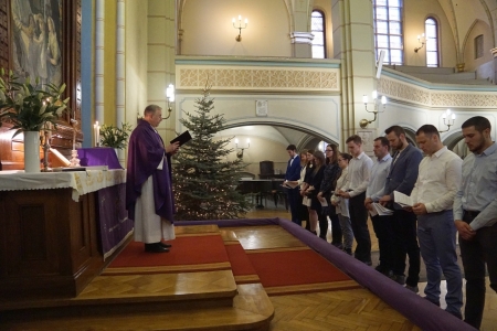 Iesvētības 3. Adventē