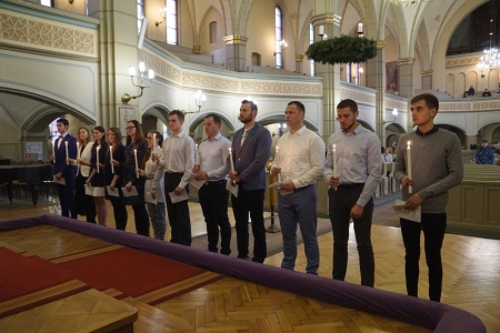 Iesvētības 3. Adventē