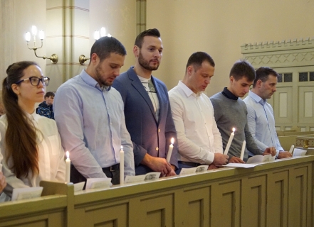Iesvētības 3. Adventē