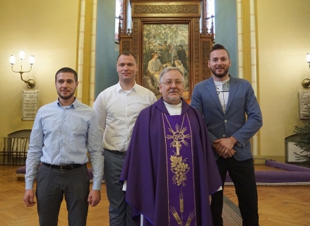 Iesvētības 3. Adventē