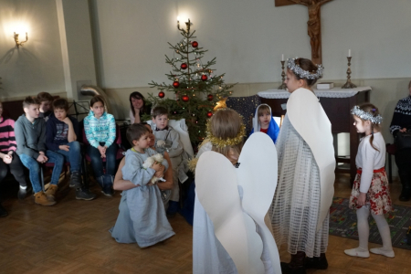 Svētdienas skolas bērnu priekšnesums