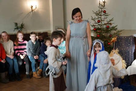 Svētdienas skolas bērnu priekšnesums