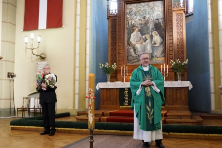 Sveicam mācītāju dzimšanas dienā