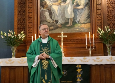 Sveicam mācītāju dzimšanas dienā