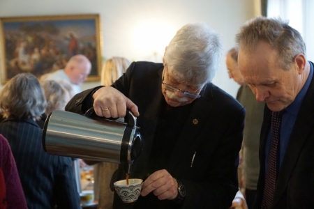 Sadraudzība pēc dievkalpojuma
