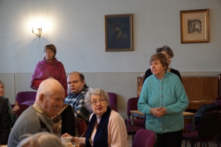 Sadraudzība pēc dievkalpojuma