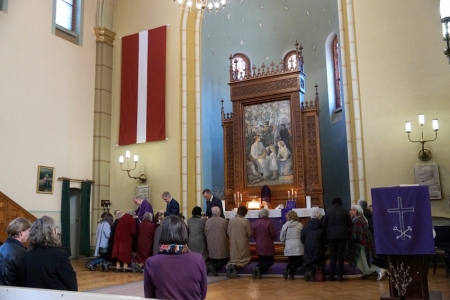 Palmu (Pūpolu) svētdienas dievkalpojums