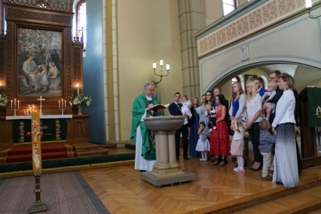 Kristības mūsu draudzē