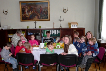 Svētdienas skolas Kristus augšāmcelšanās - Lieldienu rīts!