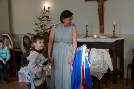 Svētdienas skolas bērnu priekšnesums