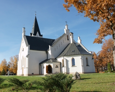 Jaunpiebalgas baznīca