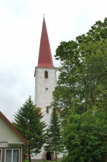 Kihelkonas baznīca